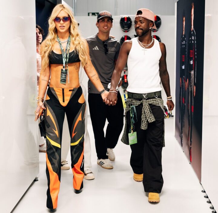 Virginia Fonseca chama atenção em GP de Fórmula 1 com look ousado ao lado de Vini Jr.