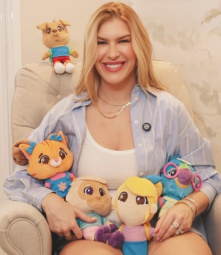 Projeto infantil de Lore Improta ganha loja online com pelúcias, bolsas e acessórios