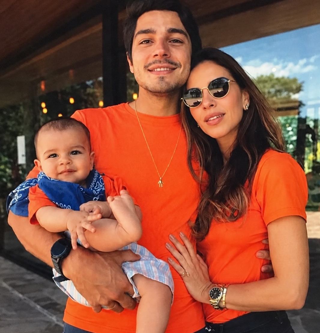 Mariana Rios encanta ao compartilhar fotos raras com Juca Diniz e o filho Palo: “Perfeição”