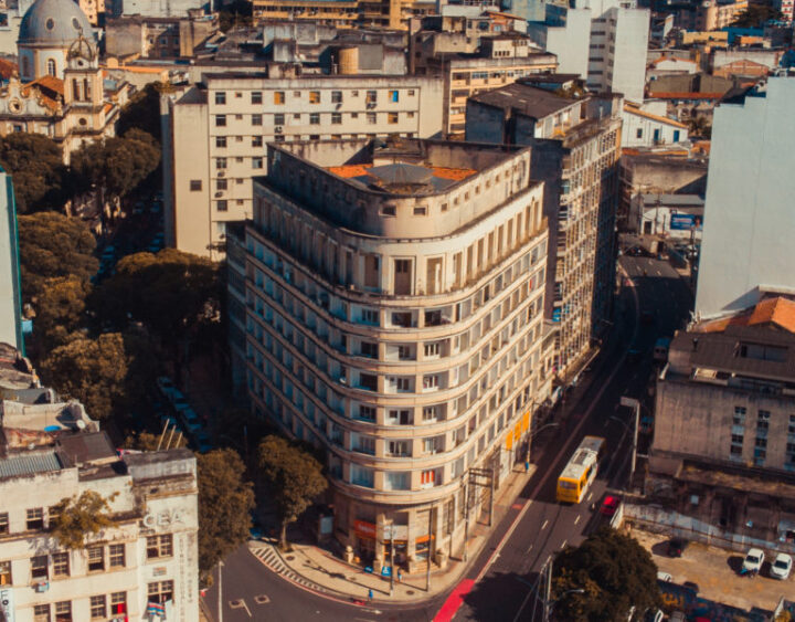 Avenida Sete, em Salvador, completa 111 anos com história que liga o Farol da Barra à primeira rua do Brasil