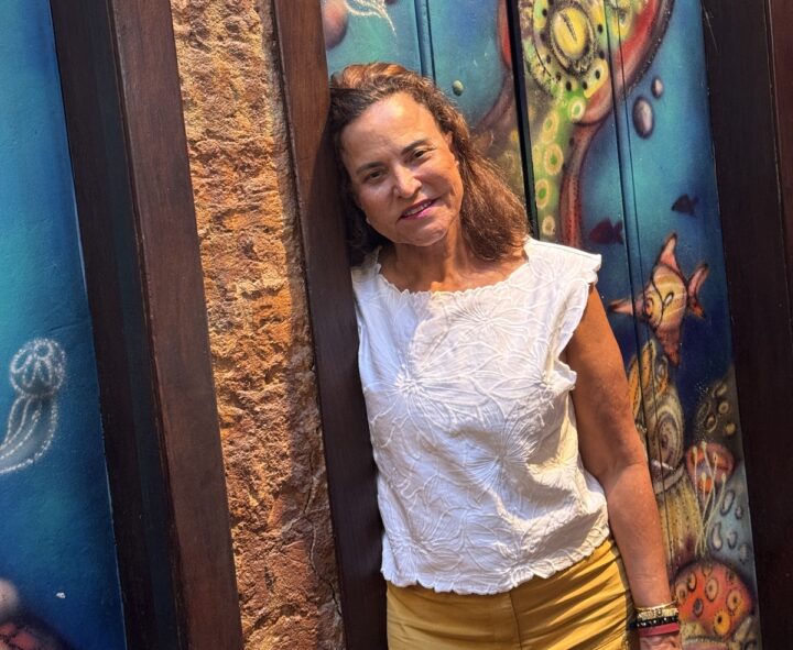 Chef Tereza Paim celebra 14 anos do Casa de Tereza com lançamento de livro e catálogo de arte