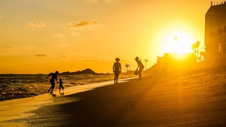 Salvador e mais 17 cidades baianas terão semana de calor intenso e radiação UV extrema; confira previsão