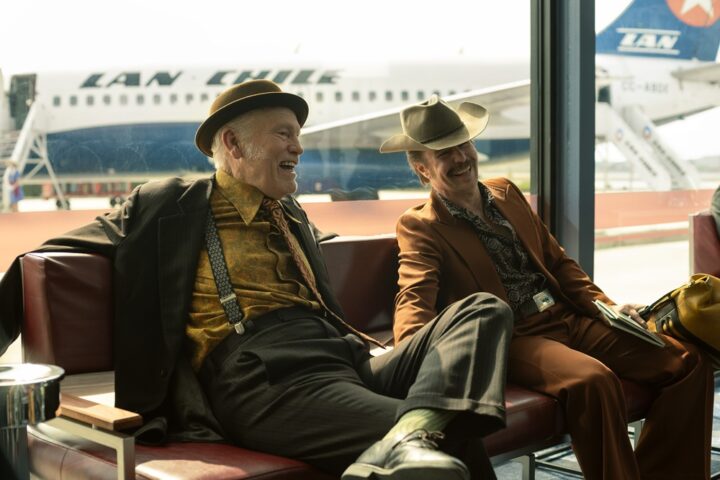 Ovacionado em Veneza, “Cavalo Selvagem Nove”, com John Malkovich, ganha trailer e data de estreia no Brasil