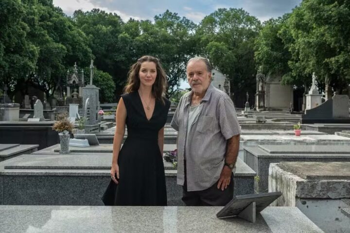 ‘Quem ama cuida’: Francesca revela segredo do passado em conversa com Otoniel