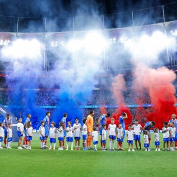 Atacante do Bahia é denunciado ao STJD e pode pegar até três jogos de suspensão