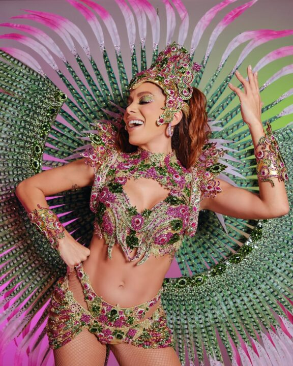 Anitta confirma que será Rainha da Bateria da Grande Rio: ‘Levo esse cargo com muito respeito’