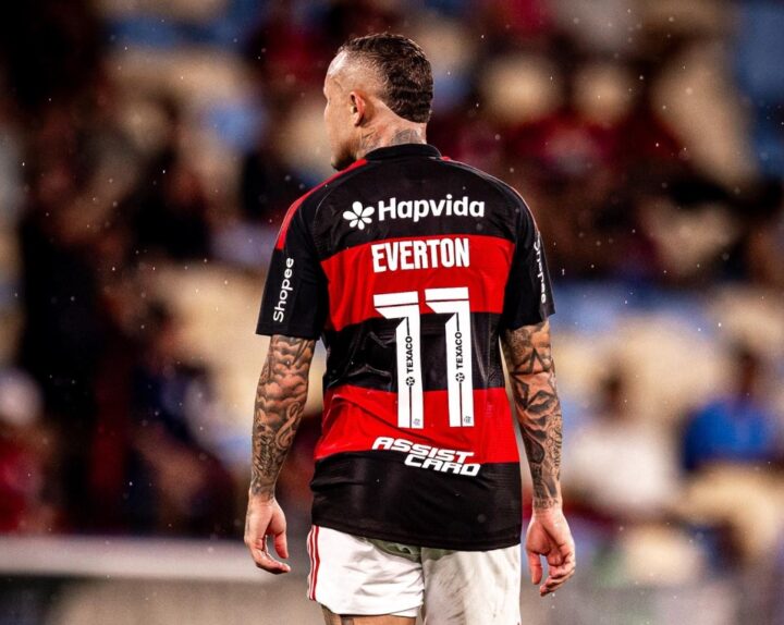 Virou seleção? Além de Coutinho, Santos acerta contratação de craque do Flamengo