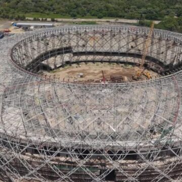 Megaestádio de R$ 2,5 bilhões na América Latina impressiona com estrutura de 14 mil toneladas de aço