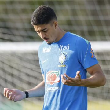 Jair reencontra Bontempo na Seleção após amizade construída na base do Santos: ‘Se não fosse ele, eu não estaria aqui’