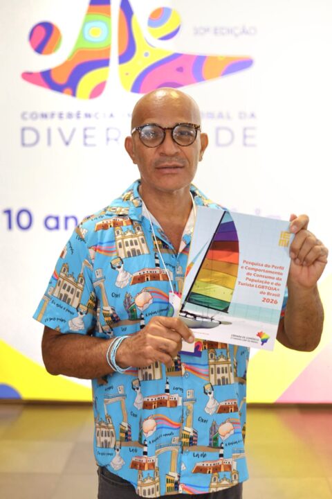 Ativista baiano Genilson Coutinho participa de conferência internacional sobre diversidade