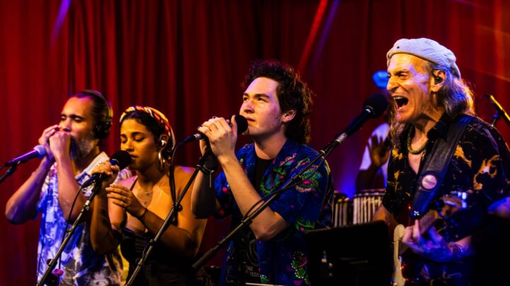 Após turnê internacional, Banda Terráquea apresenta espetáculo inédito em Salvador