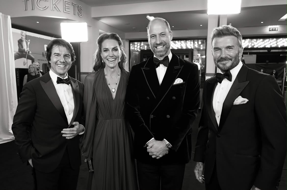 David Beckham e Tom Cruise posam ao lado de William e Kate Middleton; veja