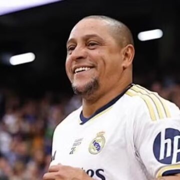 Com ‘conta zerada’, Roberto Carlos revela ter perdido 99% do que ganhou no futebol