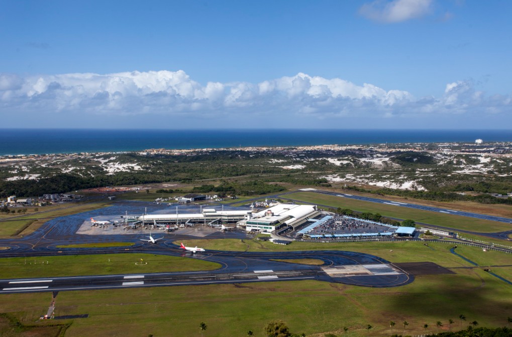 Drone invade espaço aéreo e impacta no desvio de dois voos do Aeroporto Internacional de Salvador