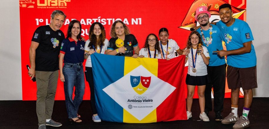 Colégio de Salvador conquista quatro medalhas na etapa regional da Olimpíada Brasileira de Robótica