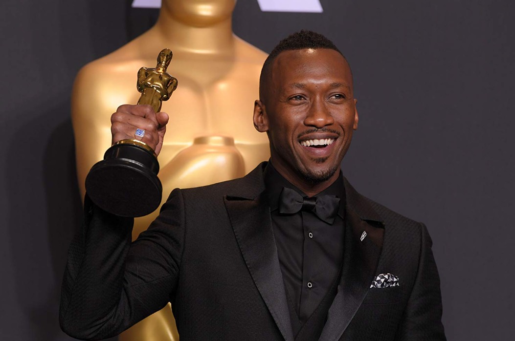 Mahershala Ali diz que carreira não deslanchou mesmo após dois Oscars: ‘Ainda tenho que pedir por papéis’