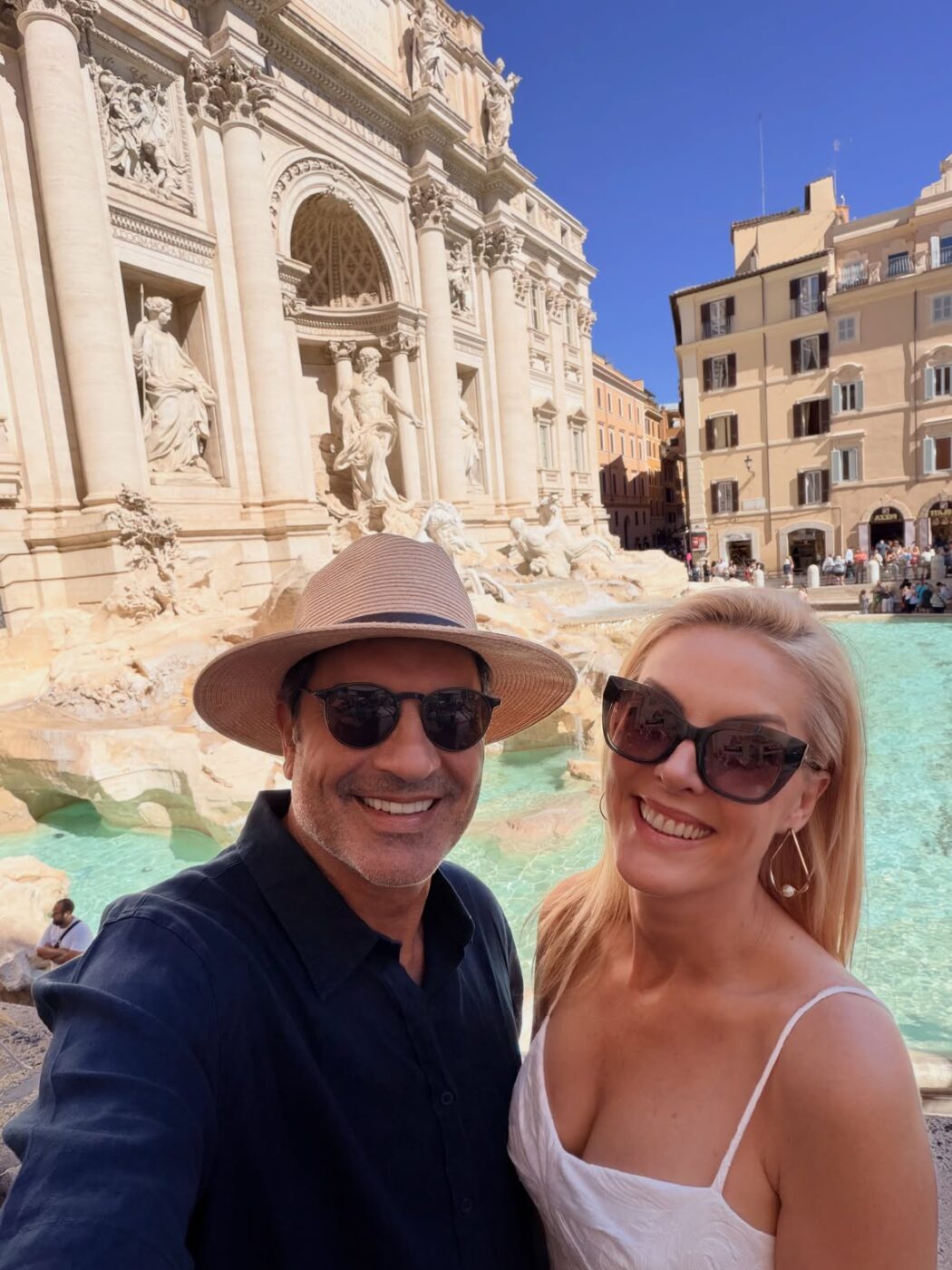 Ana Hickmann e Edu Guedes abrem álbum de lua de mel na Itália