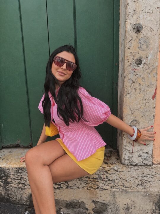Pelourinho, moqueca e cuscuz: Antonela Braga abre álbum em Salvador