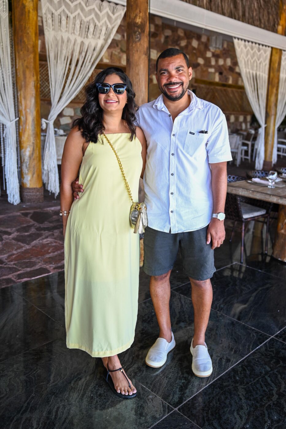 Vanessa e Elon Santos