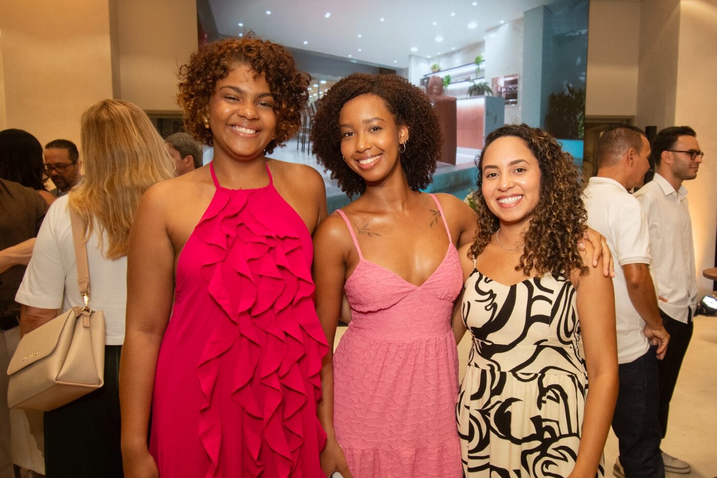 Eduarda Alves, Joadila Rocha e Bratriz Brito