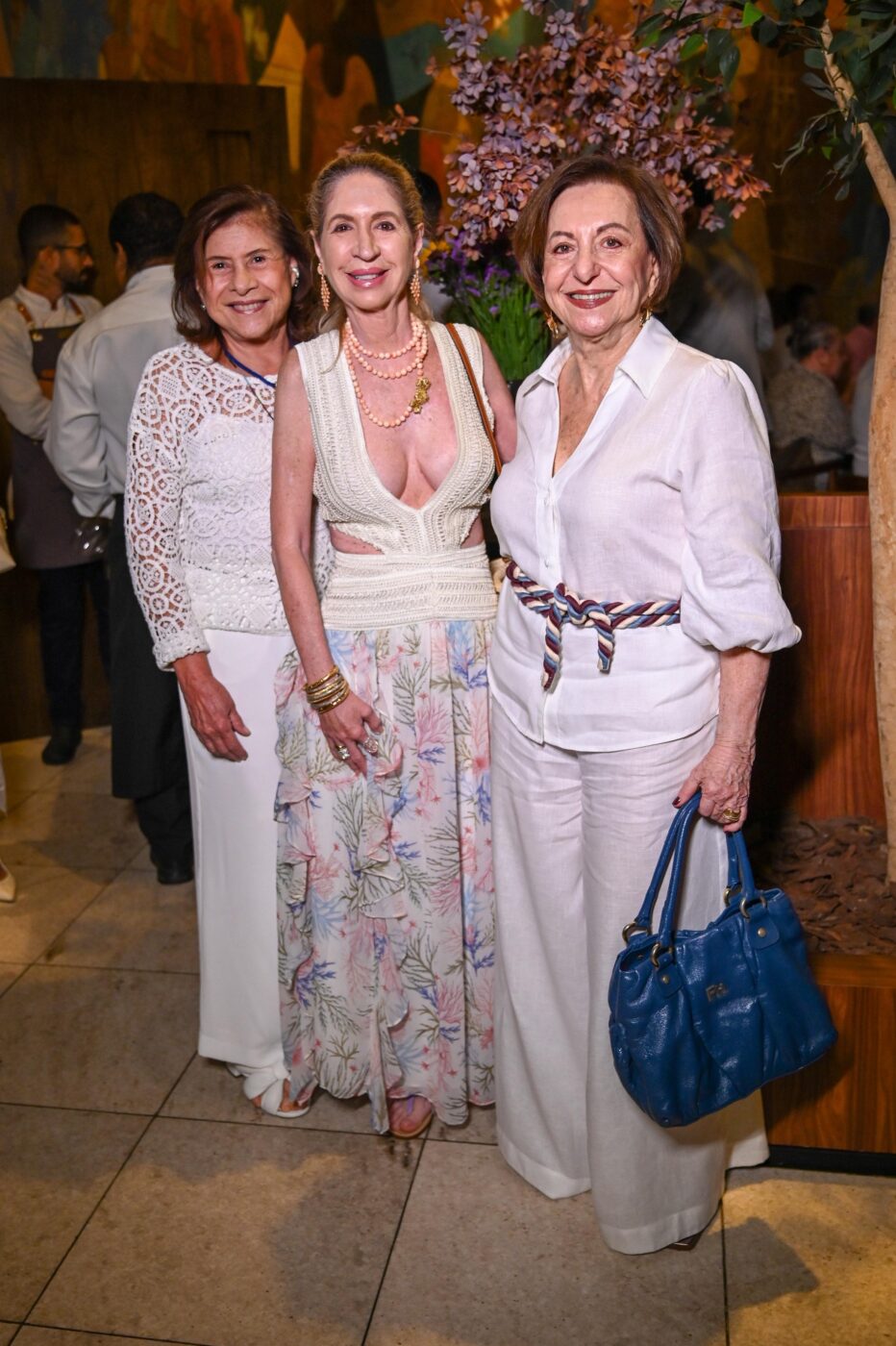 Vânia Andrade, Lia Ferreira e Regina Weckerle