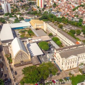 Tradicional colégio de Salvador oferece 40 bolsas integrais para Ensino Médio Noturno em 2027