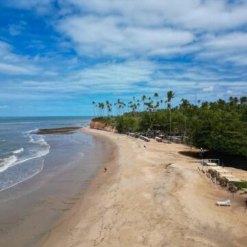 World Cleanup Day: praias baianas recebem mutirões de limpeza neste sábado