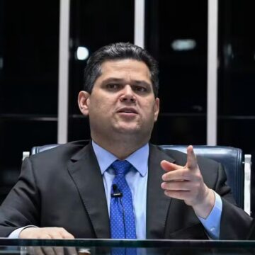 Presidente do Senado indica que a votação da PEC que acaba com escala 6×1 só acontecerá depois das eleições