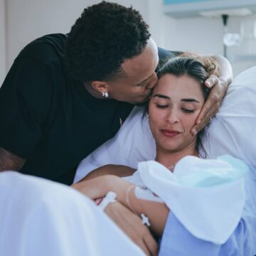 Nasce Gabriel, primeiro filho do casal Tainá e Eder Militão