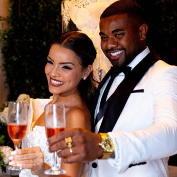 Davi Brito e Emily Araújo embarcam para a lua de mel em Dubai