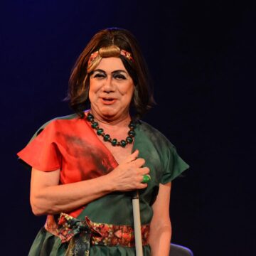 Frank Menezes retorna ao Teatro Módulo com nova temporada da comédia “Aleluia”