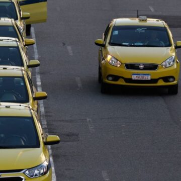 Motoristas de aplicativo poderão financiar veículos com novas regras; veja o que muda