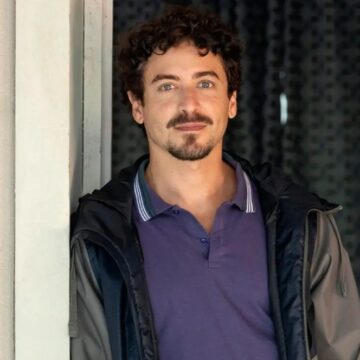 Jesuíta Barbosa volta às novelas em primeiro papel fixo desde 2022; saiba mais