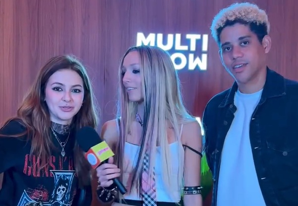 Klara Castanho e Cauê Campos confirmam namoro no Rock in Rio: ‘Somos um casal’