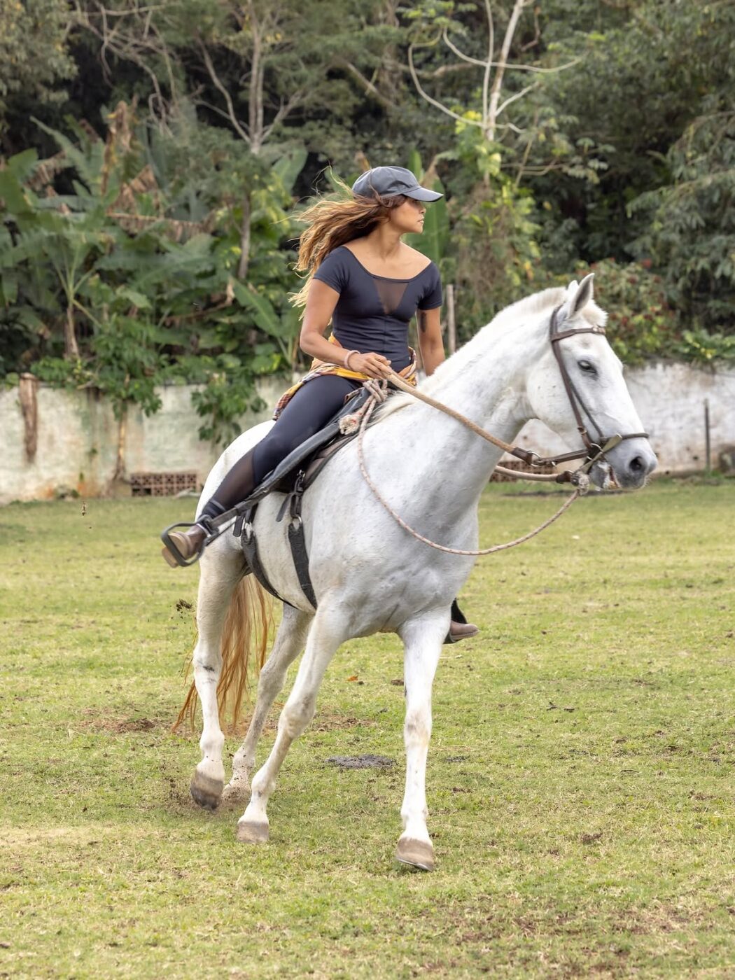Lucy Alves abre álbum na Chapada Diamantina: ‘Vaquejando’