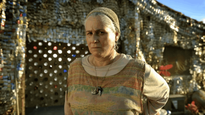 Aos 73 anos, atriz volta à Globo para viver personagem icônica em ‘Avenida Brasil 2’