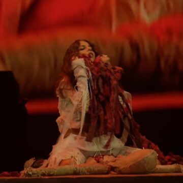 Indireta? Após Marina Sena rasgar boneco no Rock in Rio, Juliano Floss reage com foto inusitada