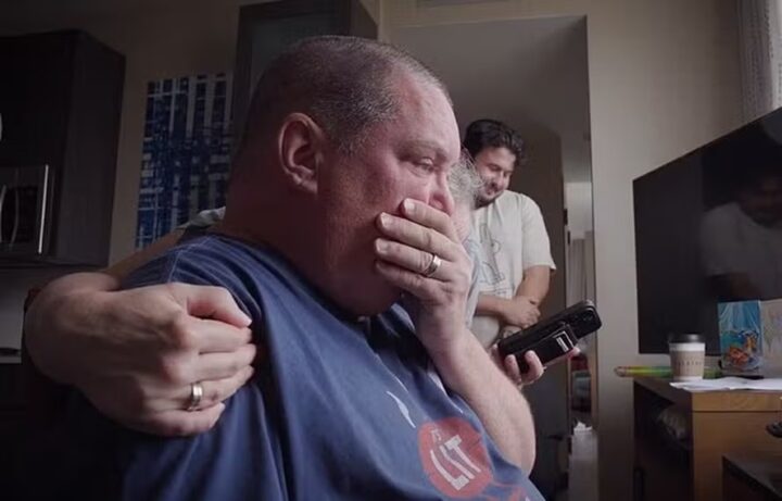 Homem com ELA volta a falar após implante cerebral experimental da Neuralink