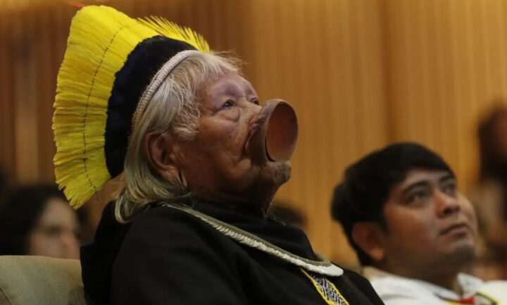 Aos 94 anos, líder indígena Cacique Raoni é diagnosticado com câncer e passa por cuidados paliativos