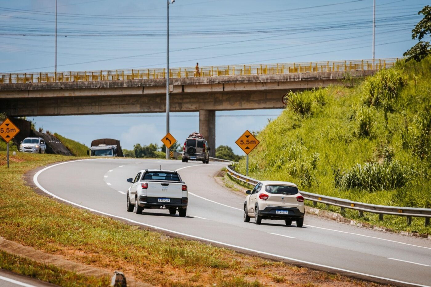 Mais de 507 mil veículos devem circular nas rodovias baianas durante o feriadão