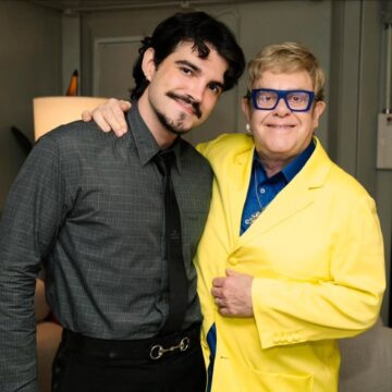 Jão tieta Elton John no Rock in Rio e recebe resposta carinhosa do astro britânico