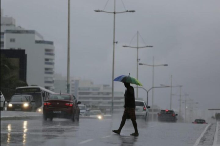 Brotas e Engenho Velho de Brotas foram bairros mais atingidos pela forte chuva desta quinta, segundo Codesal