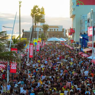 Do abadá de R$ 240 ao camarote de R$ 3,3 mil: veja os preços do Carnaval de Salvador 2027