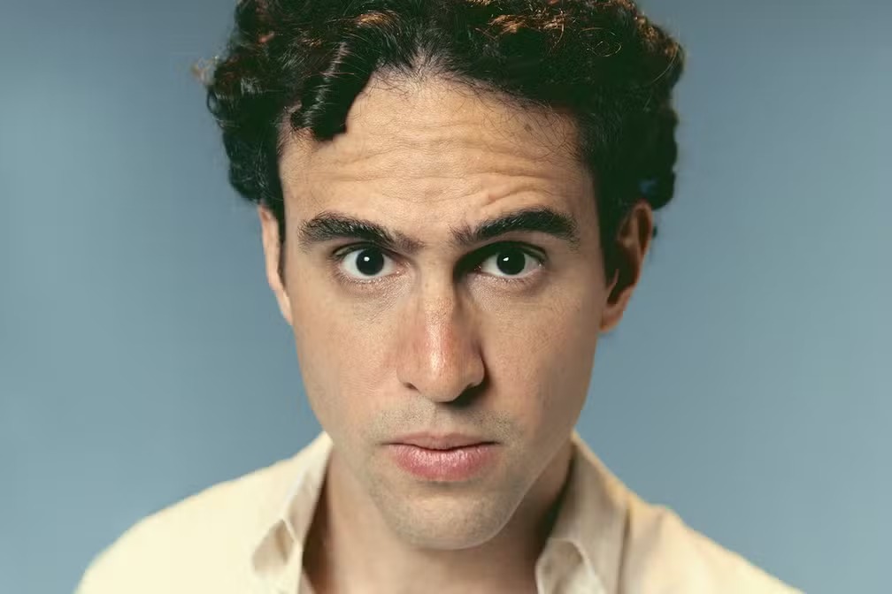 Zeca Veloso é indicado ao Grammy Latino 2026 na categoria Melhor Artista Revelação