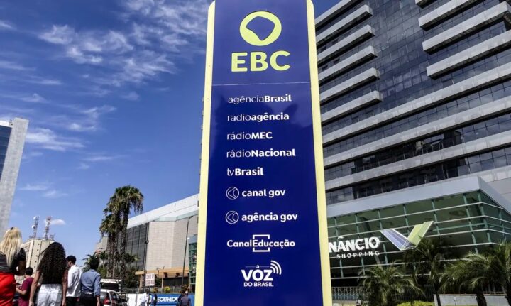 SBT admite erro ao atribuir à EBC falha em propaganda eleitoral