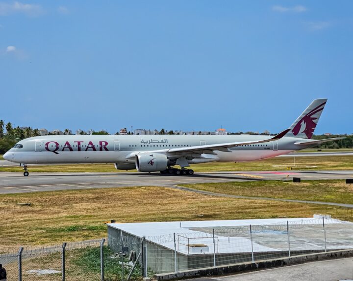 Airbus A350-1000 da Qatar Airways faz pouso raro em Salvador; saiba motivo