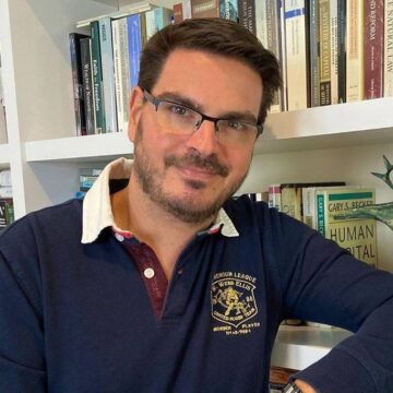 Justiça manda Rodrigo Constantino apagar vídeo contra a Bahia e fixa multa de R$ 100 mil por descumprimento