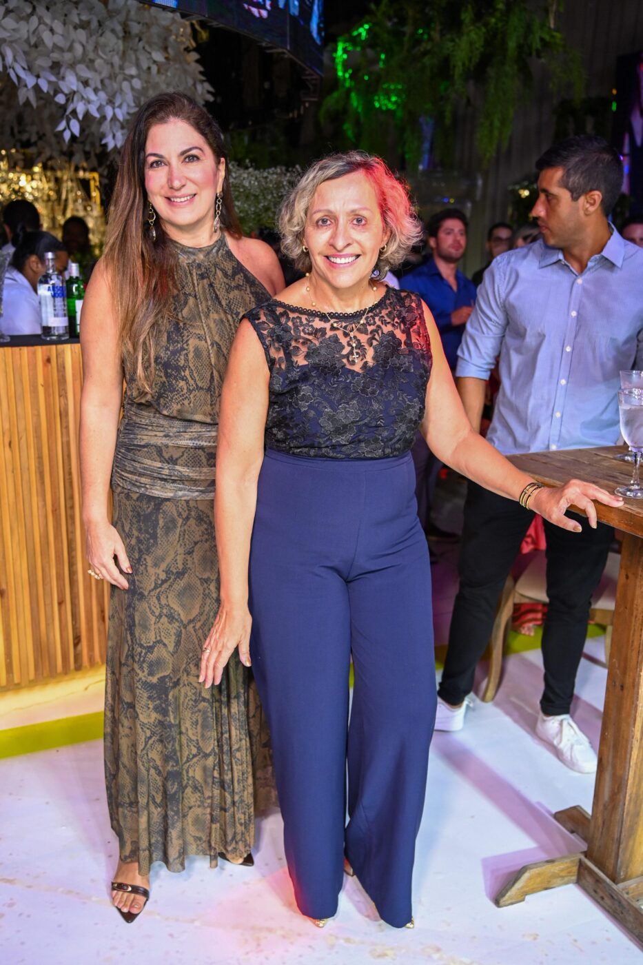 Karina Oliveira e Maria Aparecida
