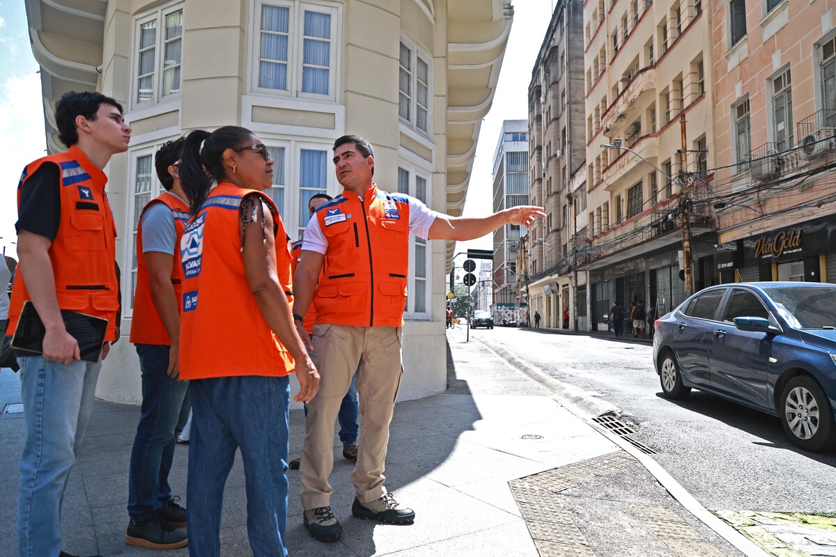 Prefeitura de Salvador inicia preparativos para o Natal com vistoria no Centro Histórico