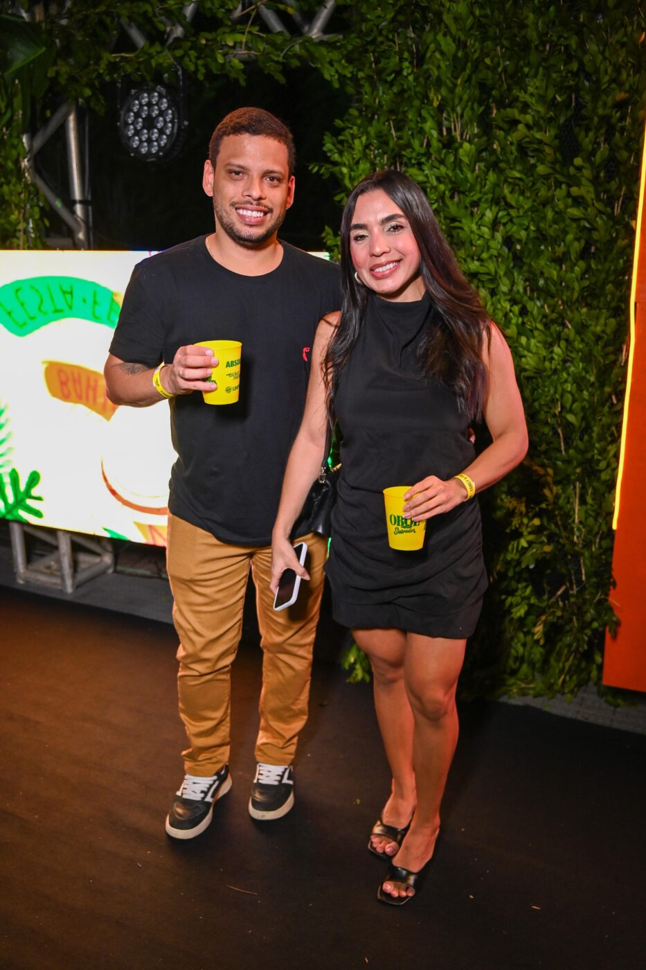 Victor Teles e Bianca Martins